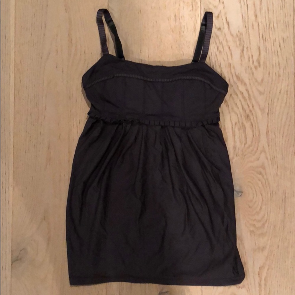 Lululemon top